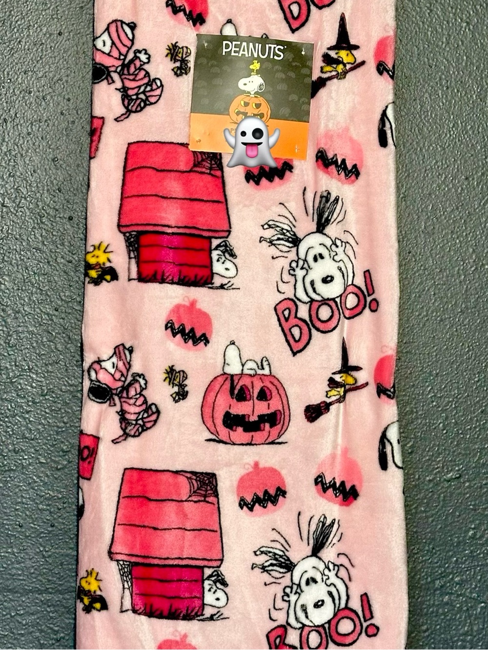 Peanuts Snoopy Pink Halloween Blanket 60x70